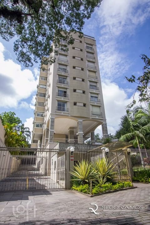 Image 37 - 227769